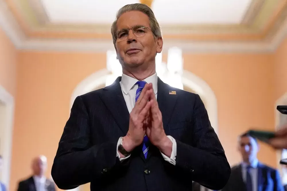 EUA negociam crédito de US$ 20 bi com a Argentina, diz Scott Bessent