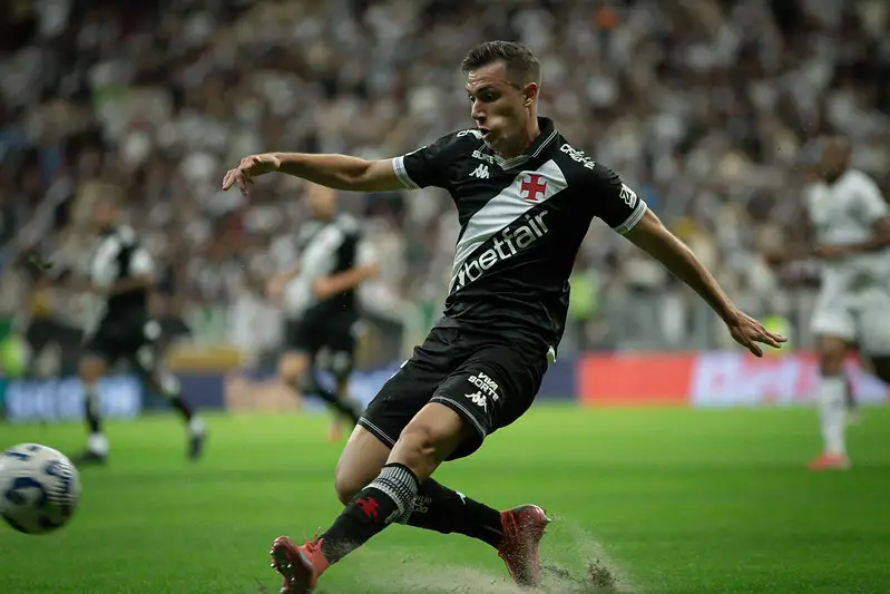 Vasco x Bahia: Veja onde assistir a partida do Brasileirão