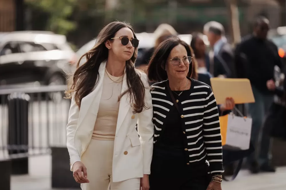 Fundadora de startup é condenada a quase 7 anos de prisão por fraude contra JPMorgan