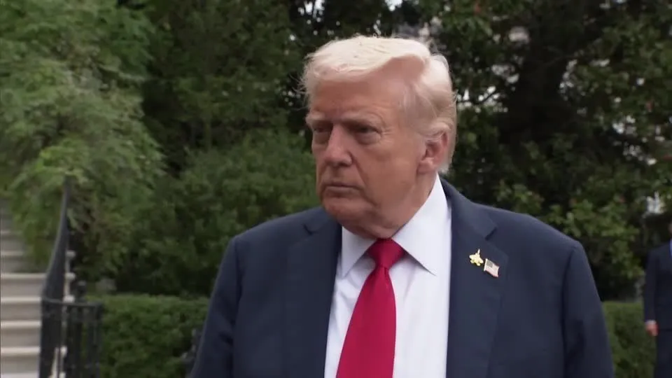 Trump diz que considera combater cartéis na Venezuela por terra