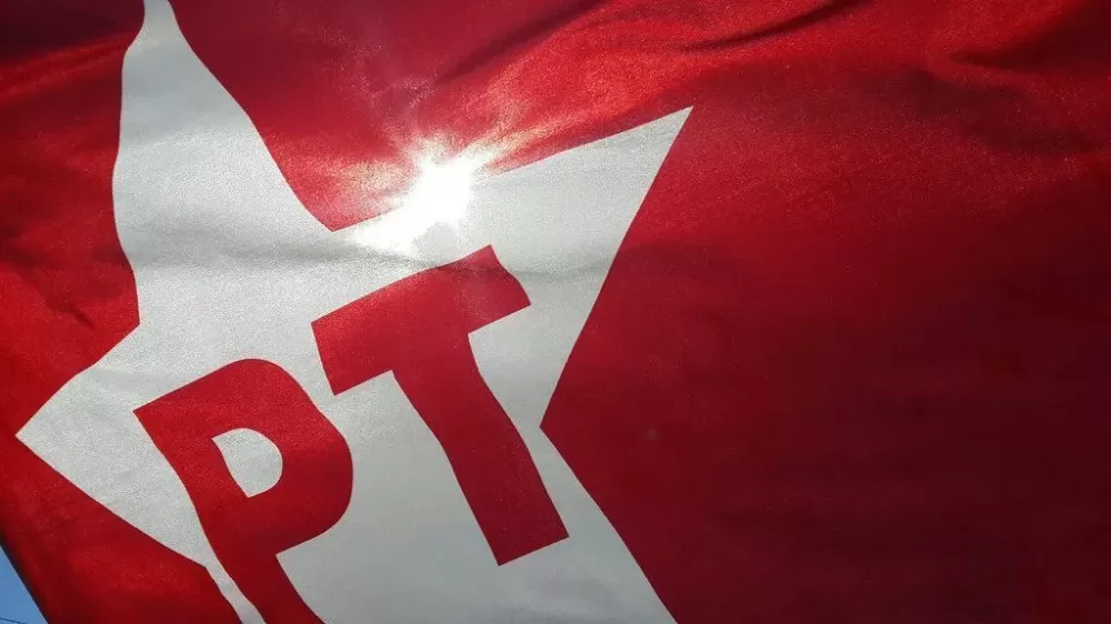 Petistas avaliam que governo precisa de “mudanças urgentes”.