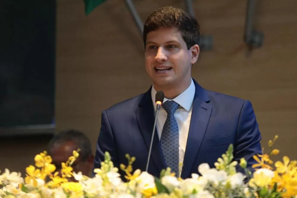 João Campos fala do segundo mandato e promete iniciar armamento da Guarda no segundo semestre.