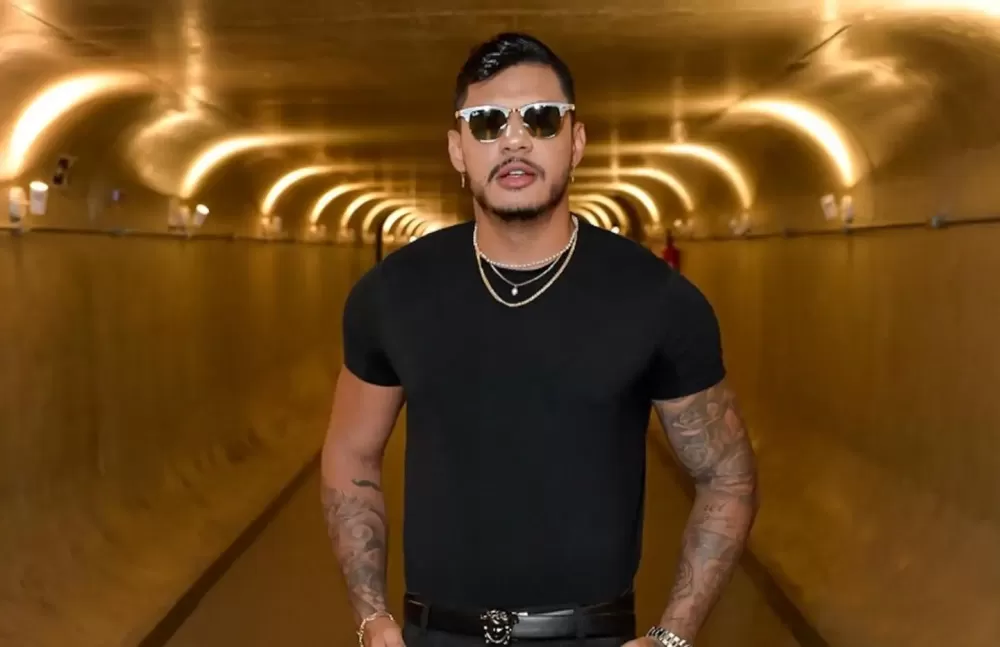 Quadro de saúde do rapper Hungria é estável; cantor não corre risco de ficar cego