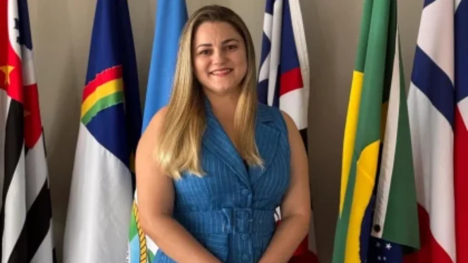 Prefeita tem 72h para explicar à Justiça sobre troca de Carnaval por festa gospel no MA.
