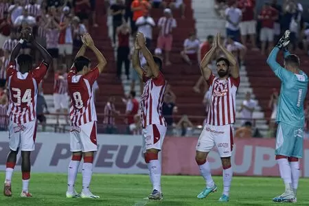 Confiança x Náutico: veja escalações e onde assistir ao jogo pela Copa do Nordeste