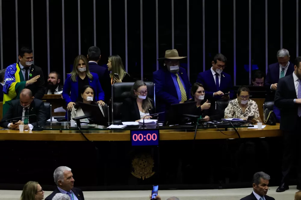 Conselho de Ética pode abrir processos de suspensão de deputados envolvidos em motim