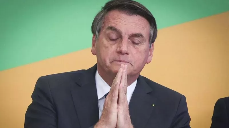 Moraes autoriza “comitiva da fé” a visitar Bolsonaro em prisão domiciliar
