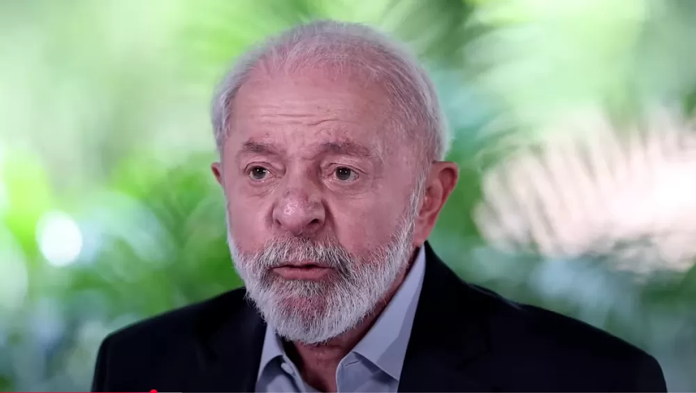 Com preços em alta, Lula pede para população não comprar alimentos caros.