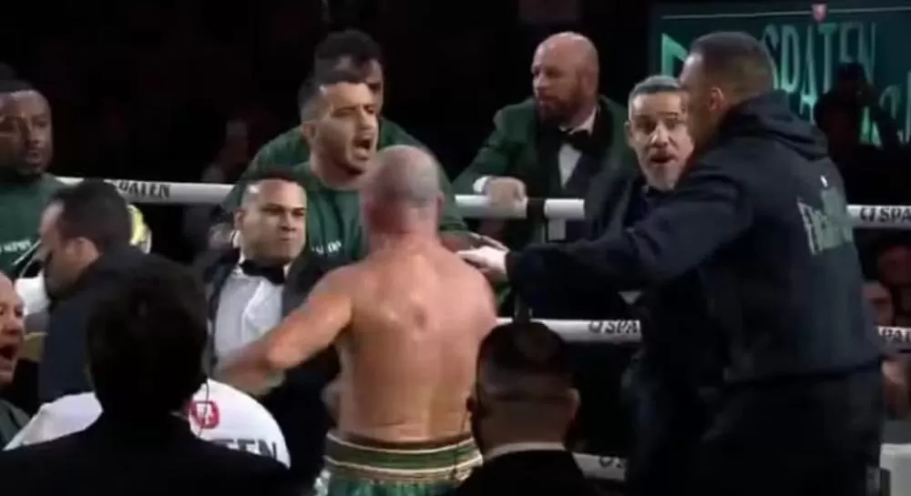 Popó e Werdum selam a paz em reencontro no Rio: 'O esporte venceu mais uma vez'