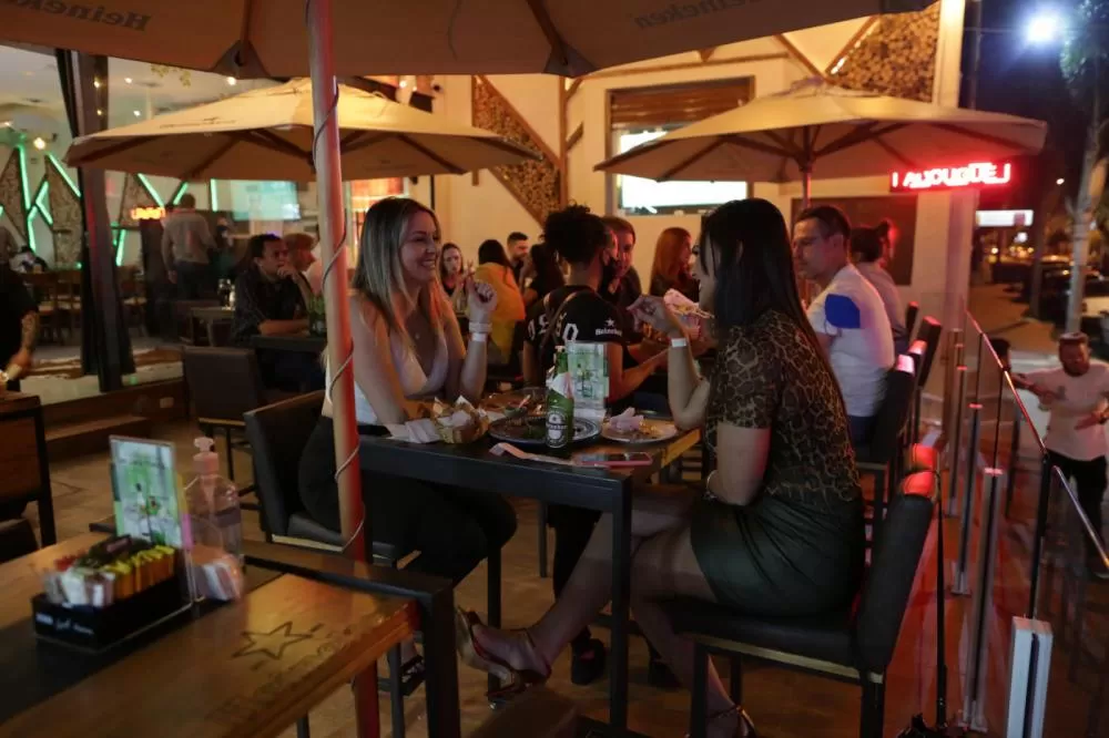 Crise do metanol faz vendas de bebidas despencarem em SP