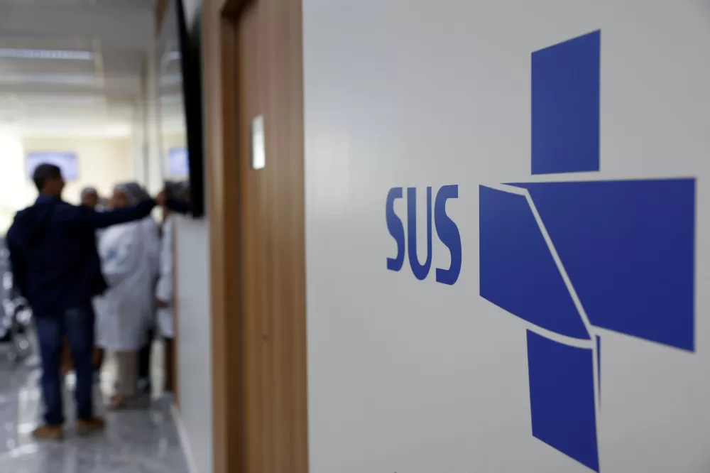 Brasil recebe lote de medicamento para tratar câncer de mama no SUS