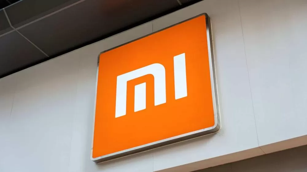Ações da Xiaomi despencam após acidente com carro elétrico