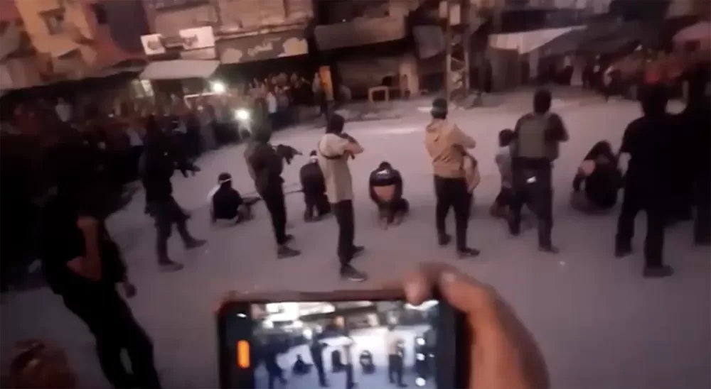 Homens mascarados executam grupo em Gaza enquanto Hamas confronta rivais