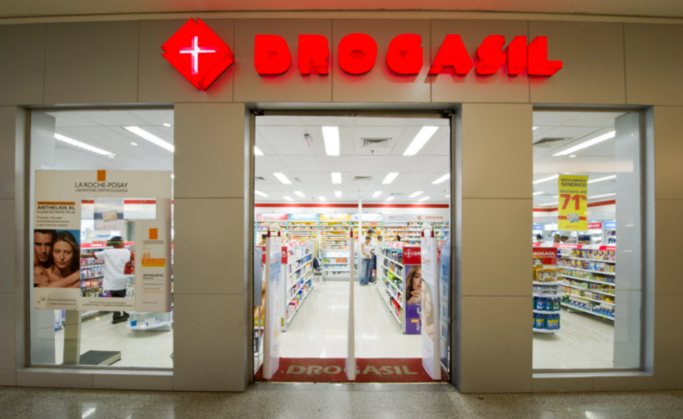 RD Saúde: JPMorgan vê RADL3 na contramão das varejistas e reitera compra; ação salta