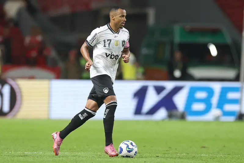 Botafogo x Flamengo: Veja onde assistir, horário e escalações