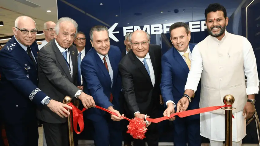 Alckmin inaugura escritório da Embraer na Índia e mira novos contratos com governo