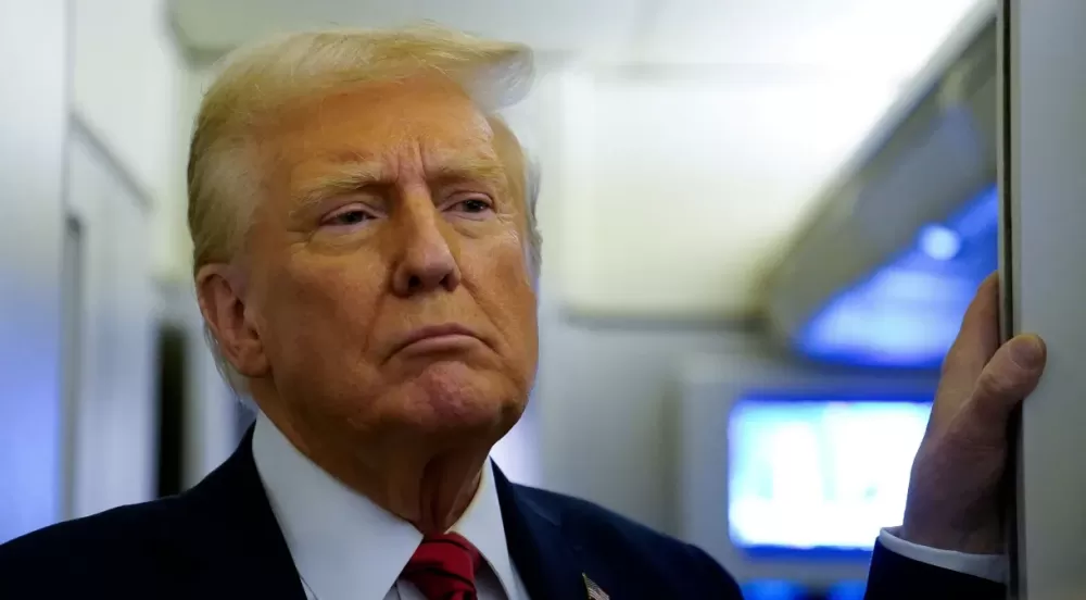 Trump interrompe acesso de Biden a informações confidenciais dos EUA