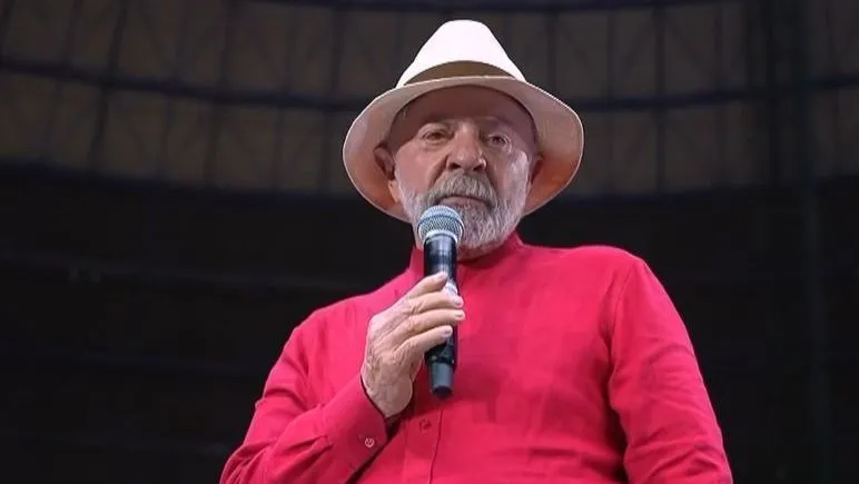 Não ouse falar grosso com o Brasil, porque não vamos aceitar, diz Lula