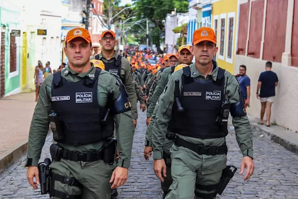 PM prende suspeito logo após assaltos em Olinda.