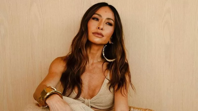Sabrina Sato abre o jogo sobre rumores de nova gestação: “A família tá aumentando”