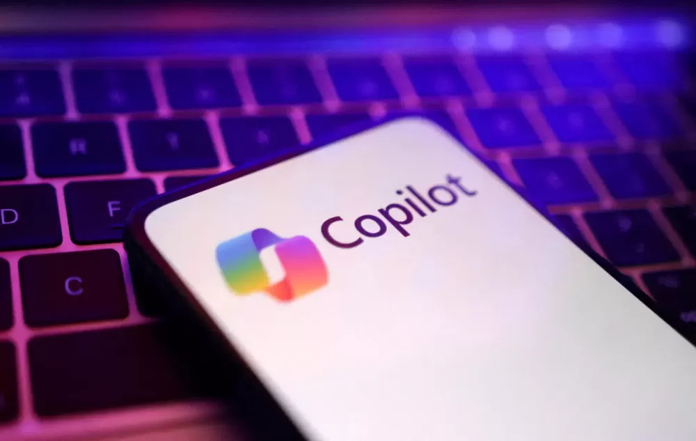 Microsoft amplia recursos do Copilot com colaboração e avatar interativo