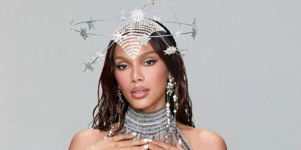 Anitta é confirmada na Virada Recife 2026; programação conta ainda com Priscila Senna e Rapha Santos