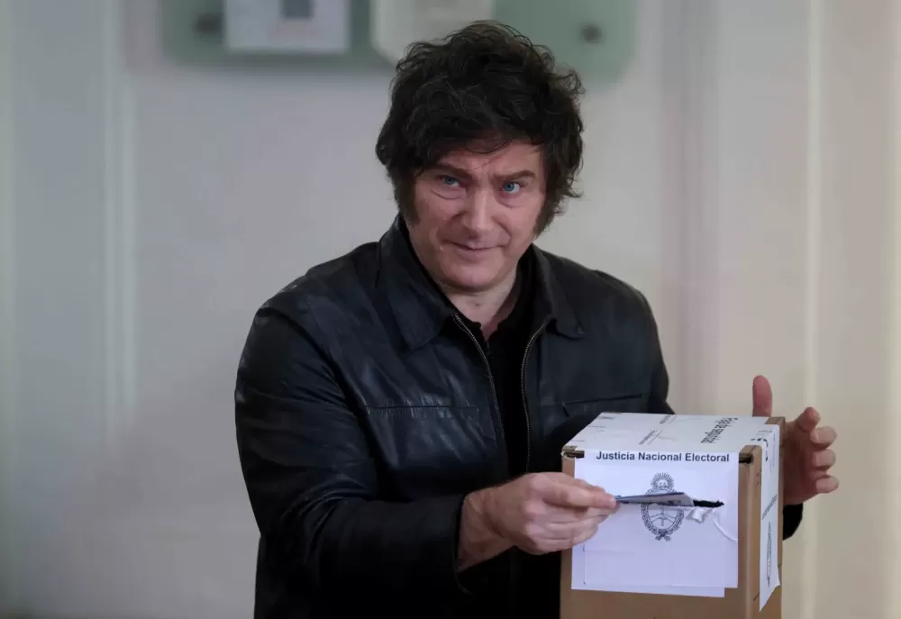 Argentinos votam em teste de alto risco para Milei