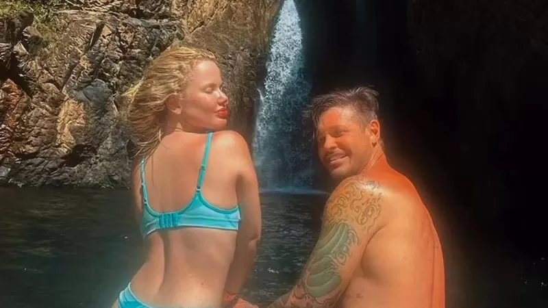 Após acusar Dado Dolabella, Miss Gramado reaparece com ele e nega tudo: ‘‘Só amor’’