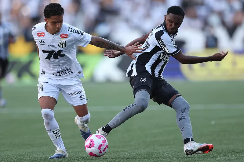 Santos sofre gol mais rápido do Brasileiro, mas reage e empata com Botafogo no RJ