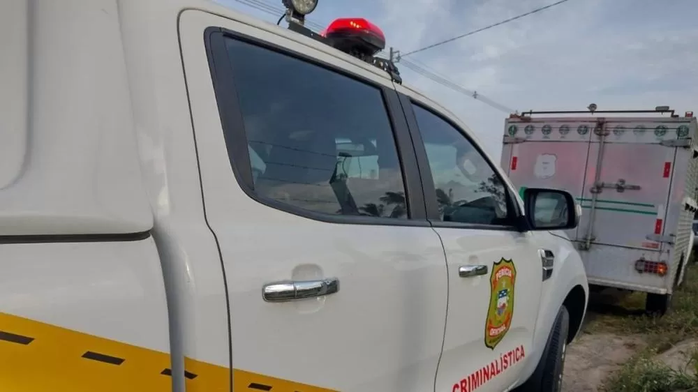 Homem é assassinado a tiros durante confraternização com a família no Petrópolis