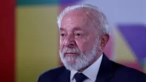 Lula é desaprovado por 51,4% dos brasileiros, diz pesquisa.