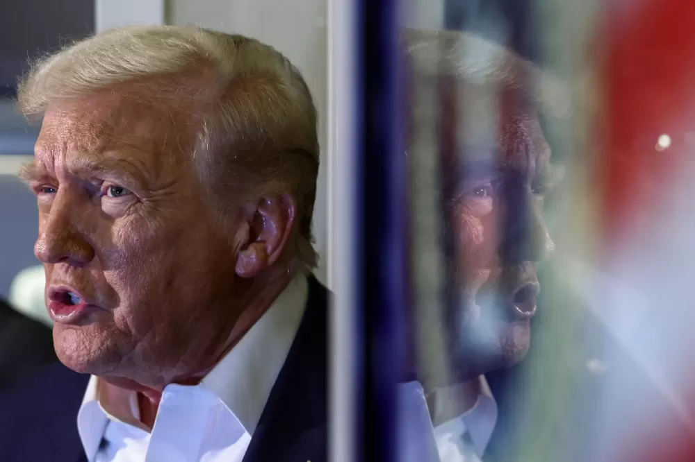 Trump se reúne com premiê do Japão, confiança do consumidor nos EUA e mais destaques