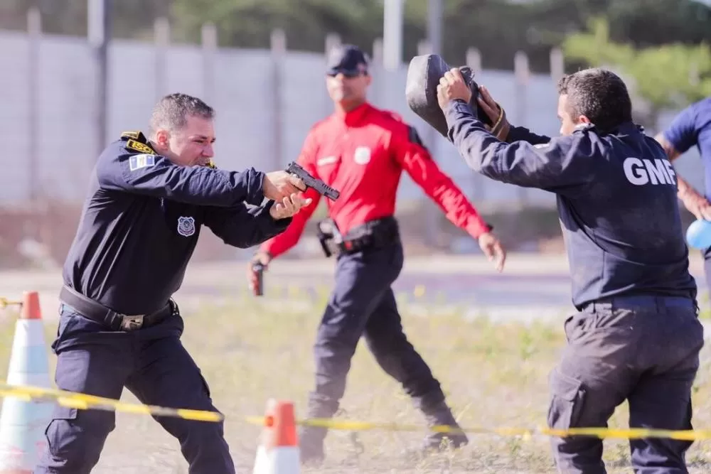 Recife regulamenta uso e armazenamento de armas de fogo da Guarda Civil; entenda o decreto