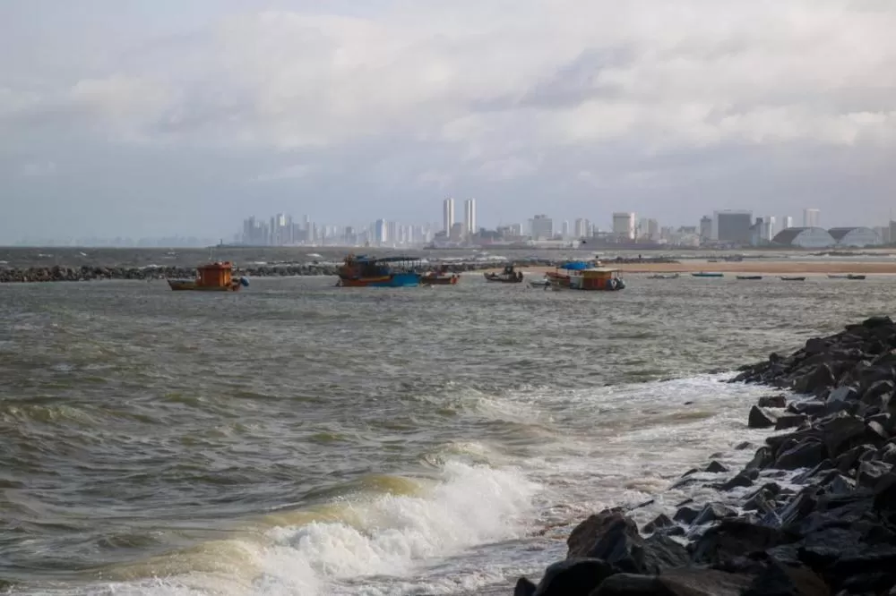 Paulista e Olinda voltam a ter praias próprias para o banho, segundo a CPRH