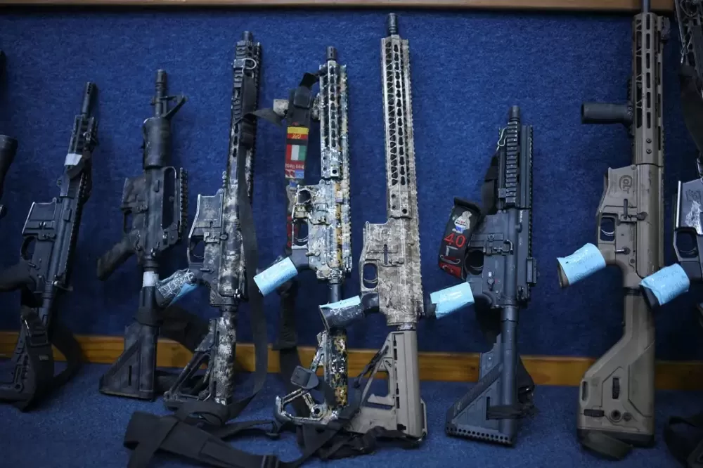 Conheça as fábricas de “fuzis fantasmas” em Minas e São Paulo que abastecem o CV