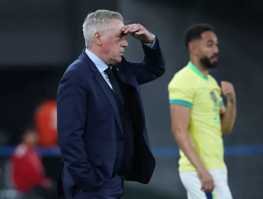 Seleção brasileira define roteiro prévio à Copa do Mundo e deve ter despedida no país