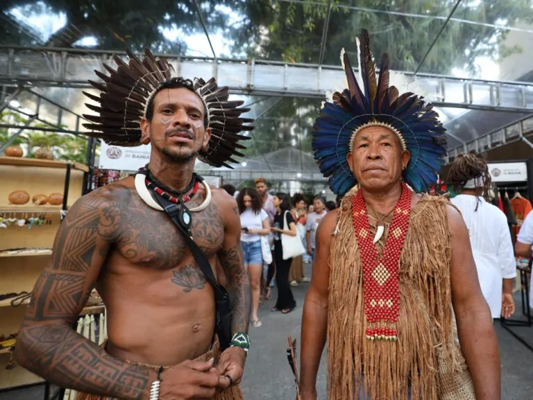Feira do Artesanato da Bahia reúne etnias indígenas em celebração à diversidade cultural