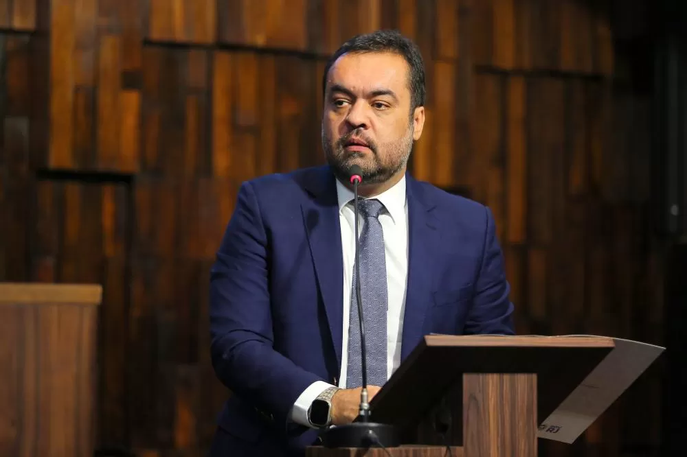 TSE inicia julgamento que pode resultar na cassação e inelegibilidade de Castro