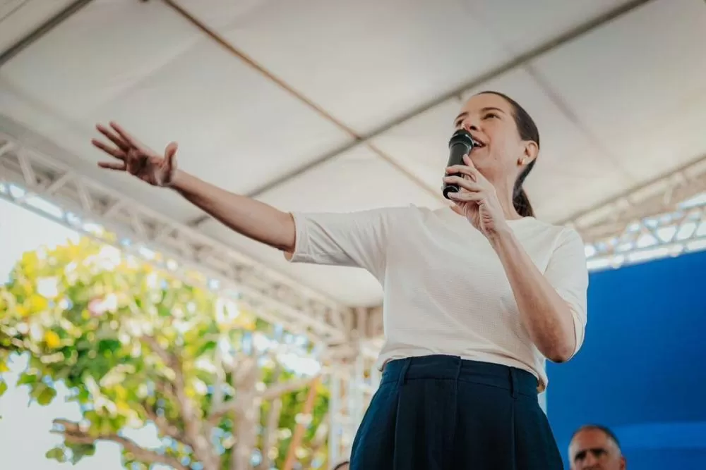 Raquel Lyra cobra votação da Lei Orçamentária Anual 