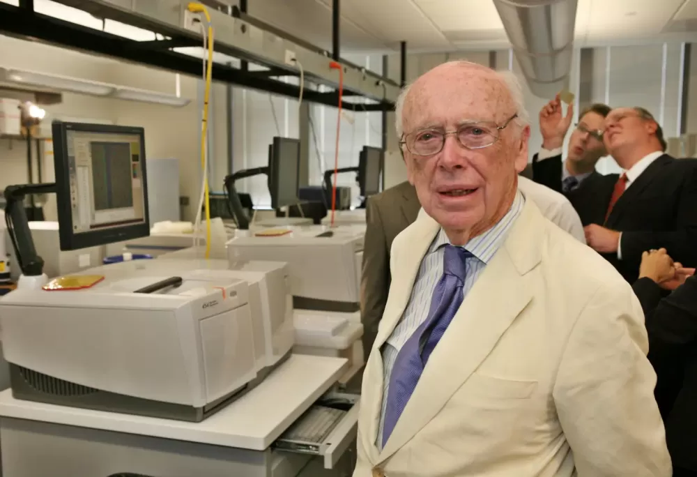 James Watson, um dos descobridores da estrutura do DNA, morre aos 97 anos