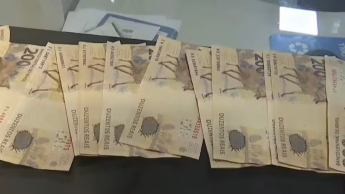 Golpe em Cumaru: homem é preso ao tentar comprar com cédulas falsas de R$ 200