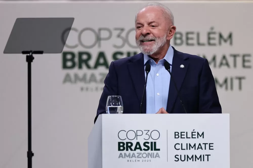 Brasil terá fundo para transição energética financiado pelo petróleo, diz Lula