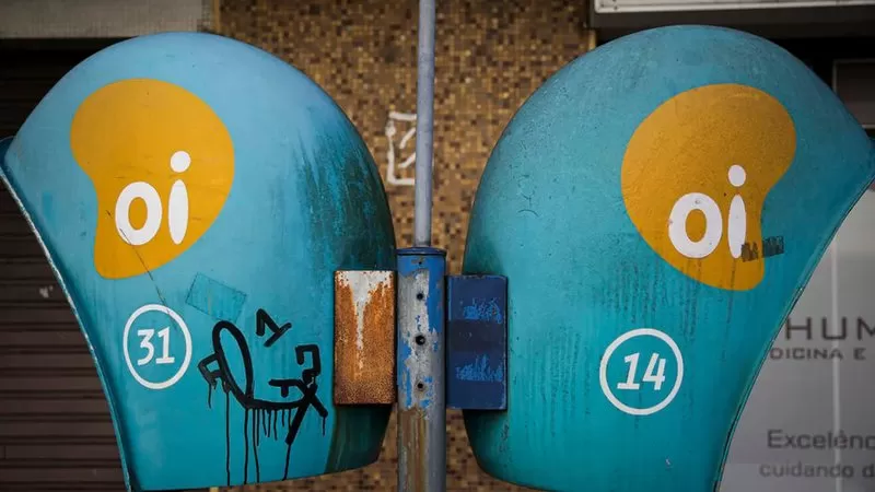 Justiça decreta falência da Oi em meio à rota de colisão da operadora com Governo da Bahia