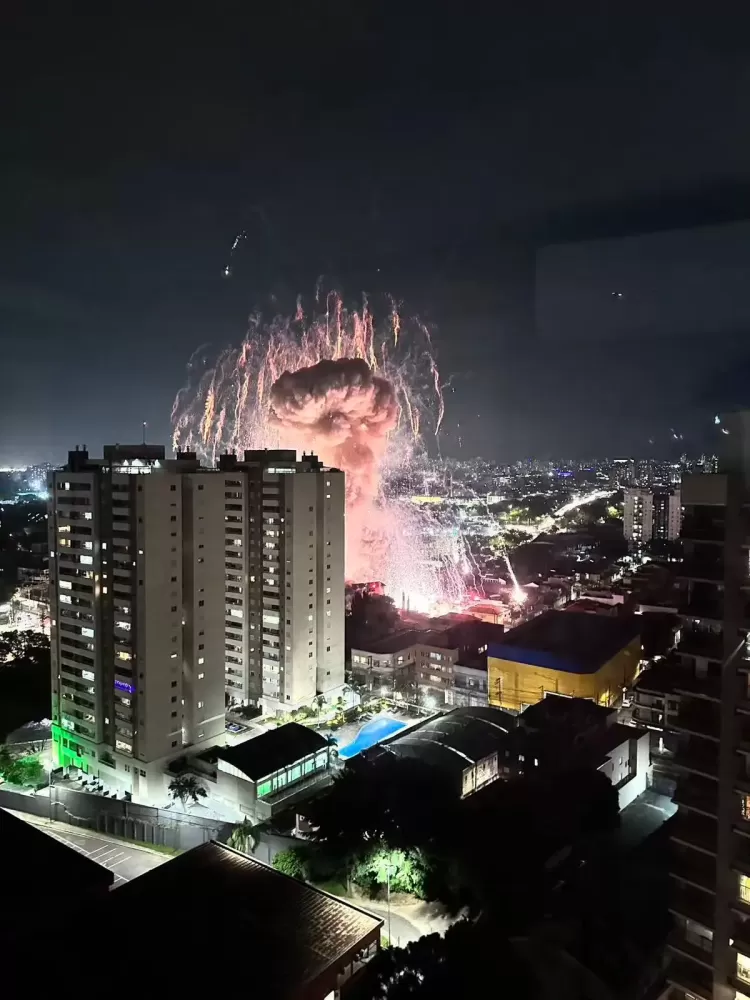Fogos de artifício causam explosão de grandes proporções em São Paulo; veja vídeo