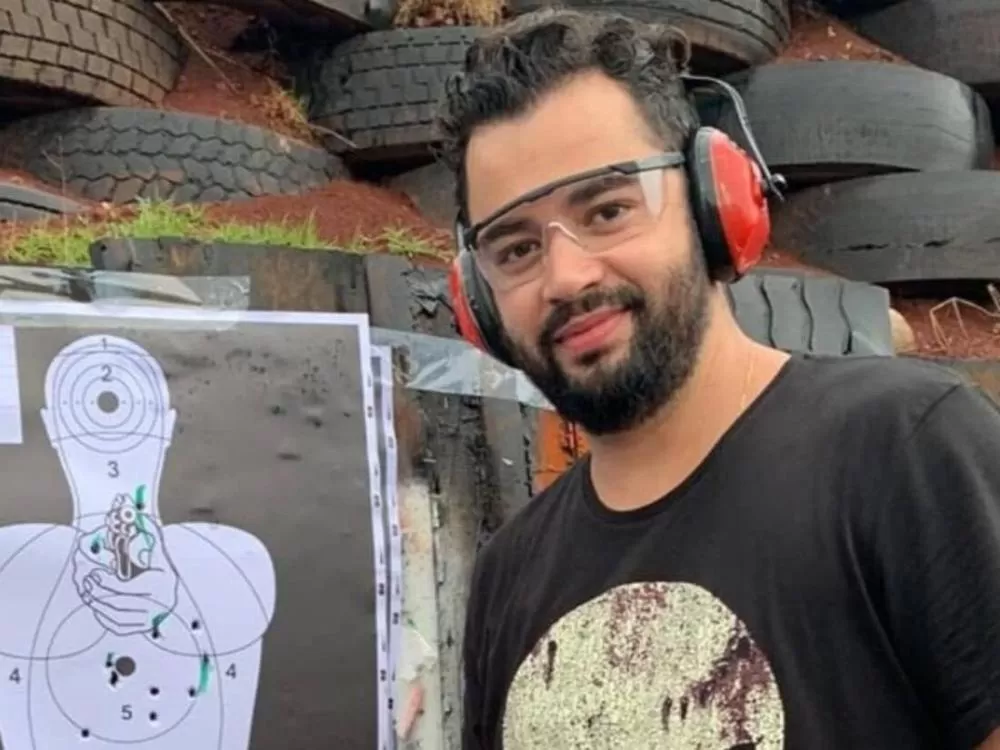 Bolsonarista que matou tesoureiro do PT ganha direito a prisão domiciliar 1 dia após condenação.