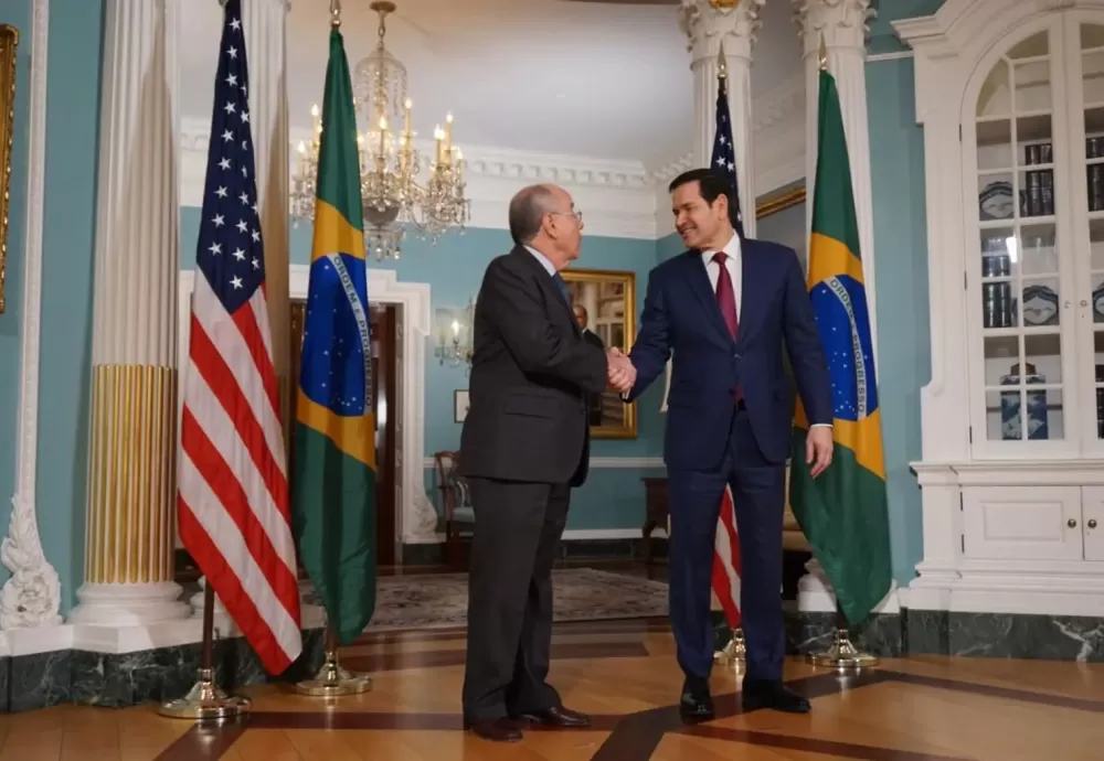 Governo Lula espera avançar com tarifas, mas não crê em fim de sanções a brasileiros