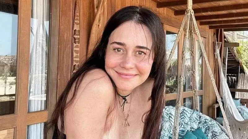 Alessandra Negrini posa ao lado de jogador do Corinthians e agita internautas: “Shippo”