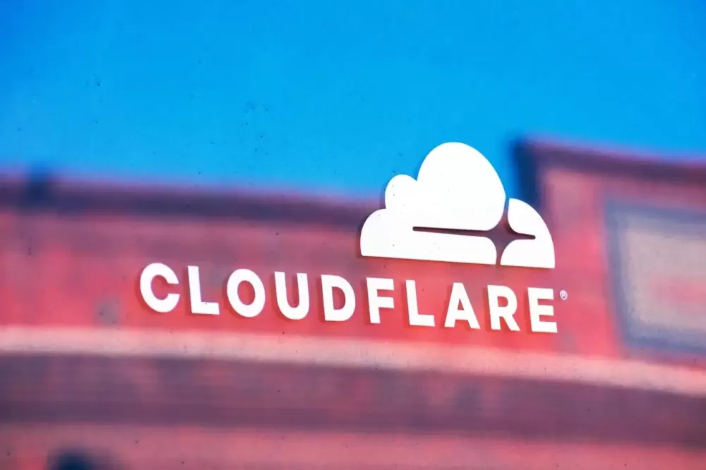 Falha na Cloudflare derruba serviços no mundo dias após críticas do CEO ao Google