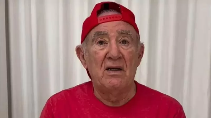 Renato Aragão se pronuncia sobre ação judicial movida pela própria filha; veja o que ele disse.