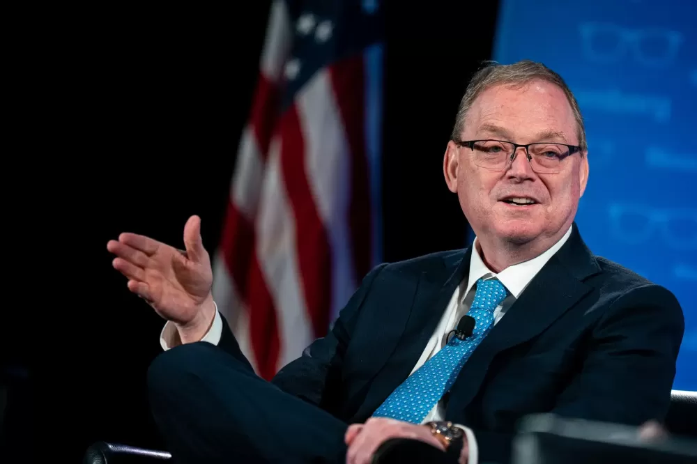 Kevin Hassett lidera lista de Trump para substituir Jerome Powell no Fed